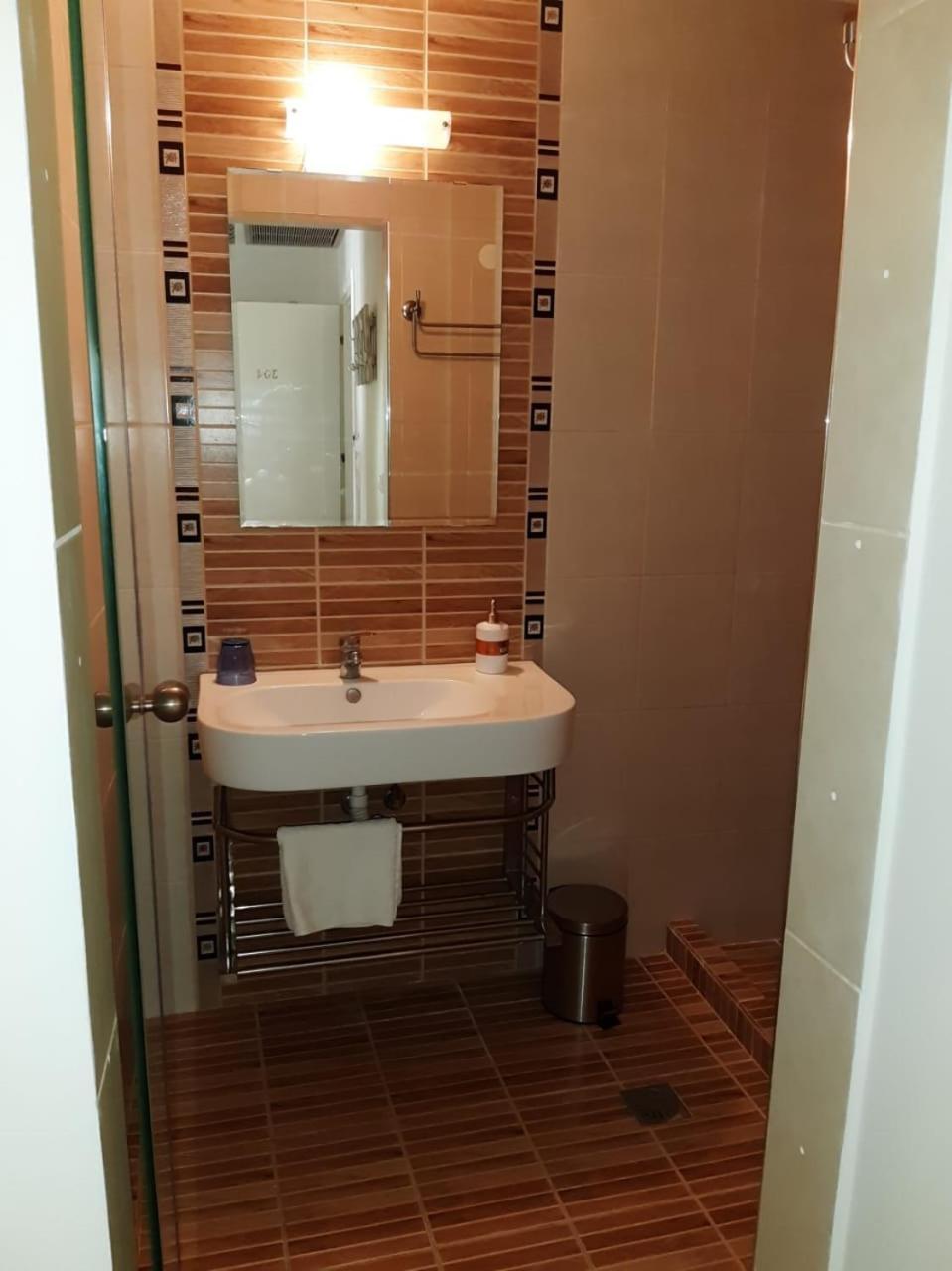 Klio And Apartament Neoi Poroi